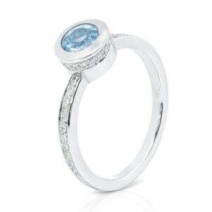 Ring, Weißgold, Safir, Brillanten, Brillantschmuck, Weißgoldschmuck, Safirschmuck, Goldwerkstatt, Schmuck und Trauringe, Neuötting, Altötting, Mühldorf am Inn